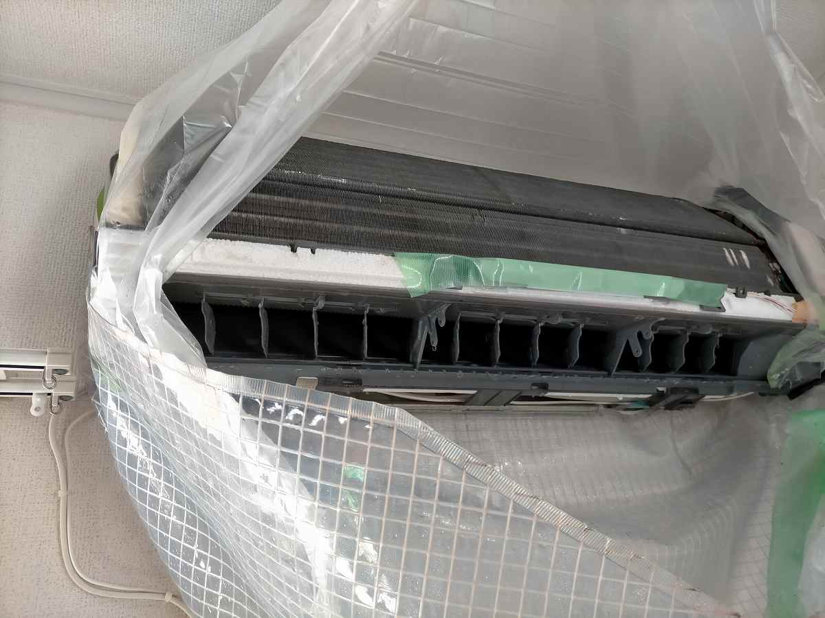 家庭用エアコンの清掃