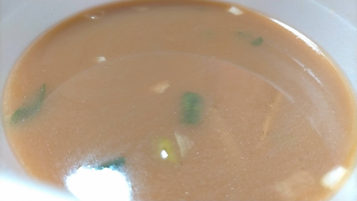 カップラーメンのスープ