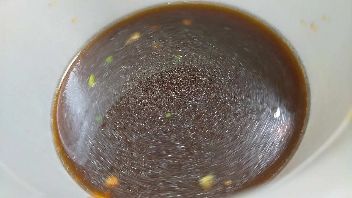 マルちゃん富山ブラックのスープ